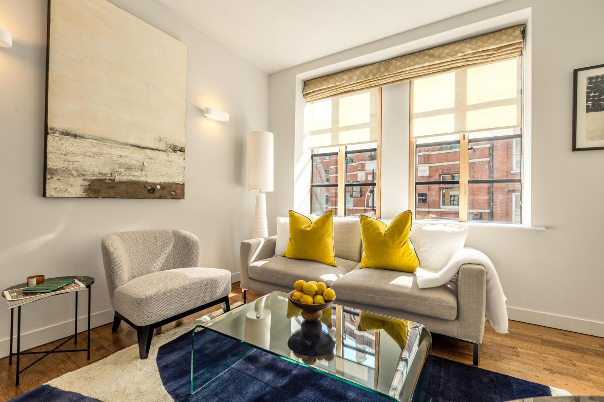 Liverpool Street I Your Apartment *