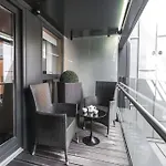 Liverpool Street I Your Apartment